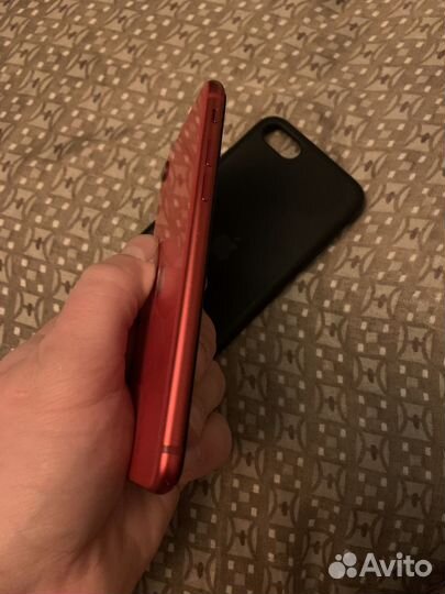 iPhone SE, 64 ГБ