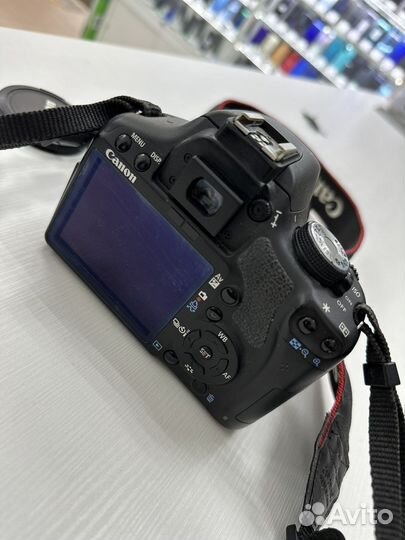 Зеркальный фотоаппарат Canon EOS 500D