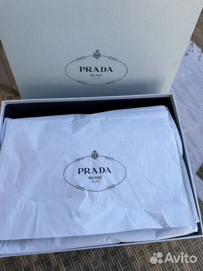 В наличии лоферы Prada 35,36,37,38,39