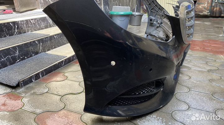 Переднии, заднии бампер и пороги Е212 рест