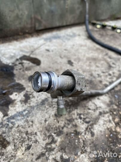 Трубки кондиционера Nissan Pulsar N15