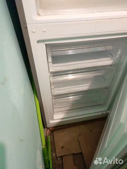 Холодильник на запчасти