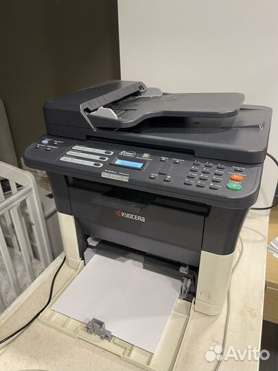 Мфу Kyocera fs-1025mfp + картриджи