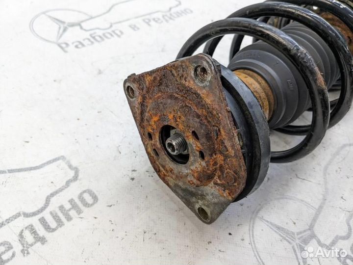 Стойки передние w169 A-class 266.920 2005