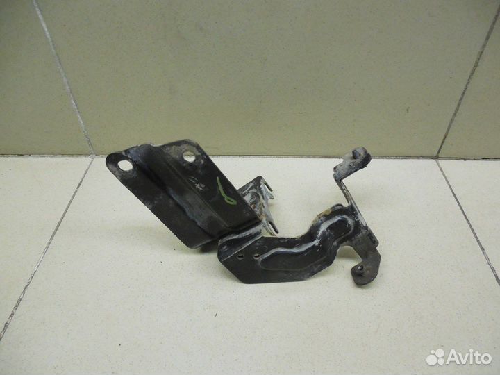 Кронштейн блока ABS (насос) Santa Fe (CM) 2006-201