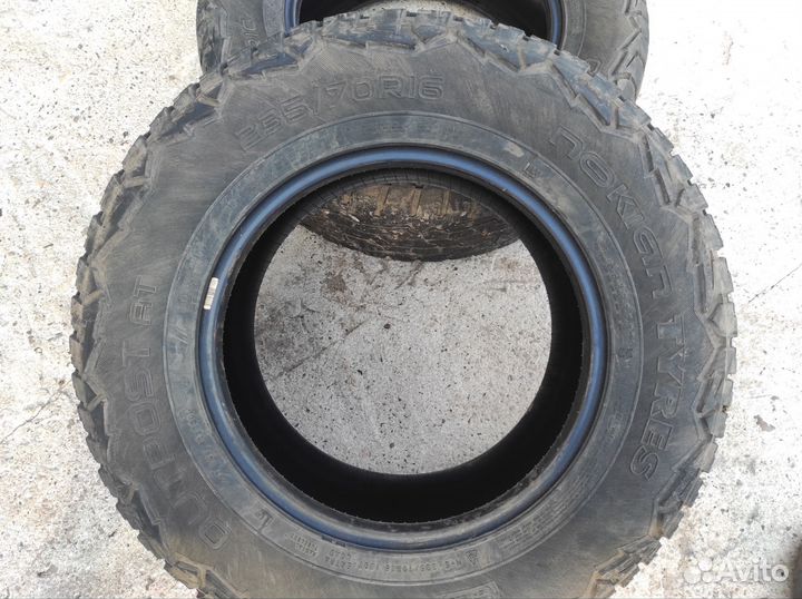 Nokian Tyres i3 235/70 R16