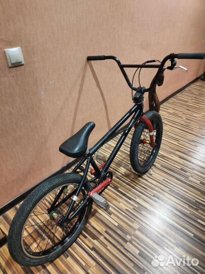 Велосипед BMX