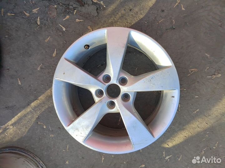 Диск колесный Skoda Rapid
