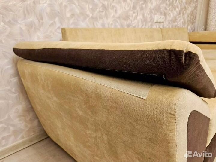 Диван угловой