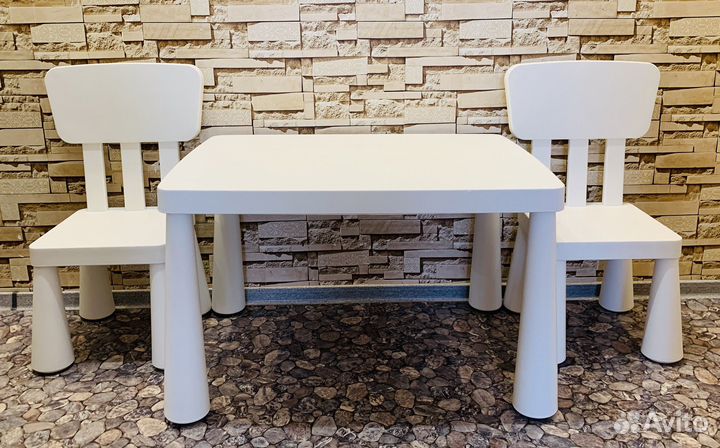 Стол и стулья IKEA маммут