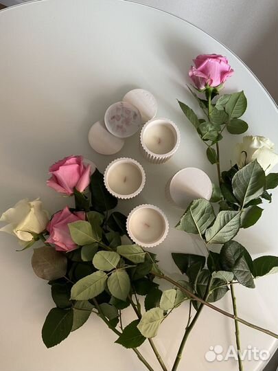 Свечи в гипсовом подсвечнике