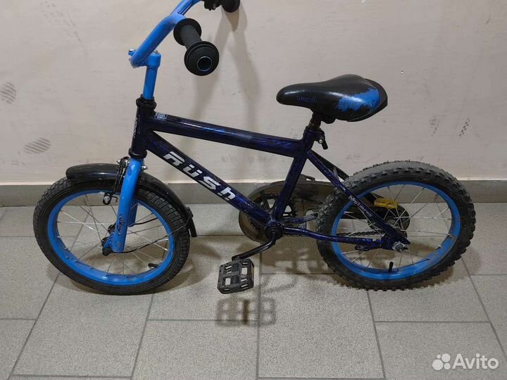 Детский велосипед 16