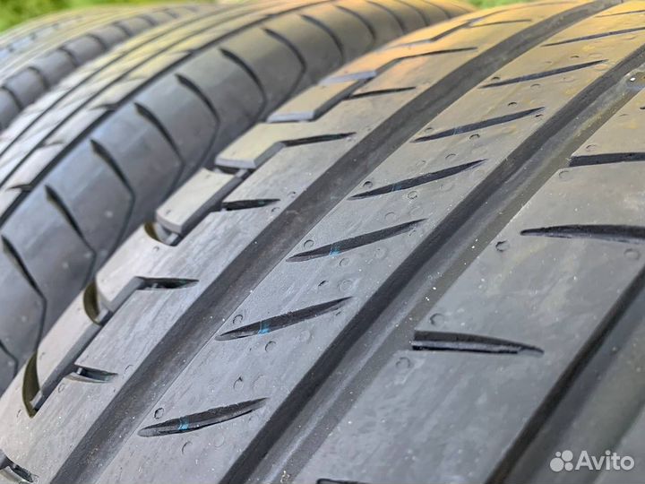 Continental PremiumContact 6 235/60 R18 107V