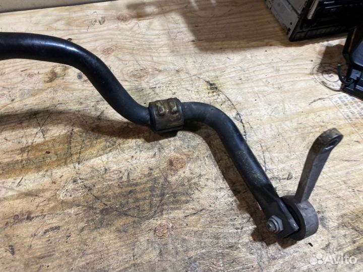 Стабилизатор передний Mercedes-Benz E-Class W211