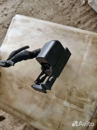 Кронштей опоры