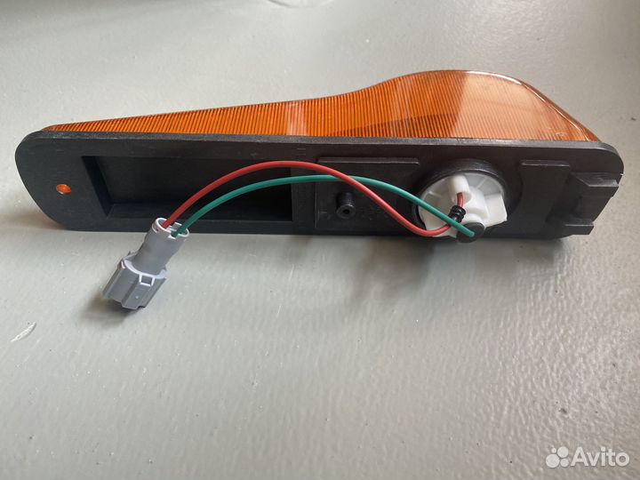 Повторитель на дверь RH 1-82213-020-0/227-1 CXZ51k