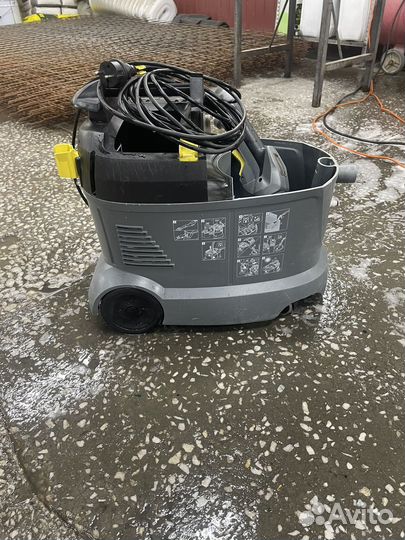 Пылесос Karcher моющий Puzzi 8/1 C