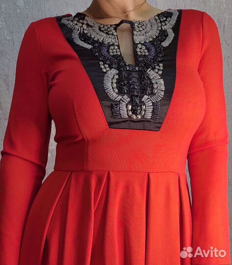 Вечернее платье