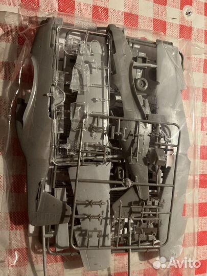 Модель самолета Mustang P-51 C 1:48