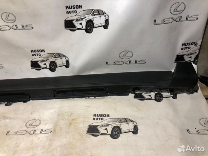 Накладка на порог наружная правая Lexus Rx 350