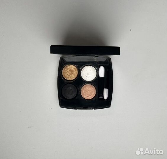 Chanel тени для век 80 excentriques