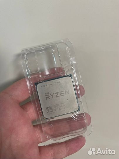 Процессор Ryzen 7 2700X
