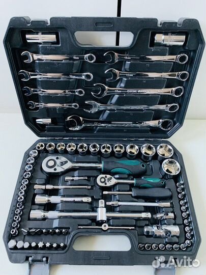 Инструменты ключи новые SATA 82 предмета