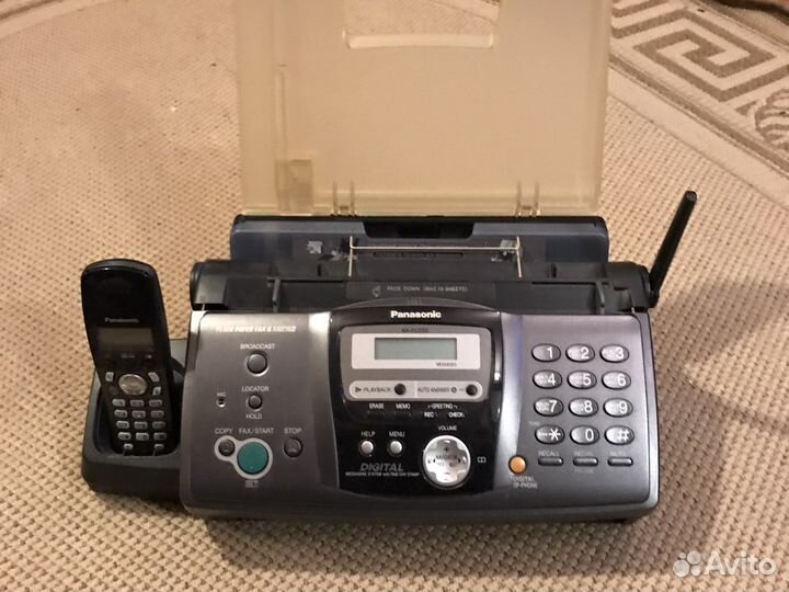 Факс Panasonic KX-FC233