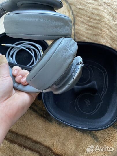 Наушники jbl