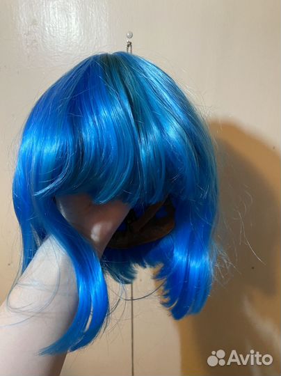 Парики женские