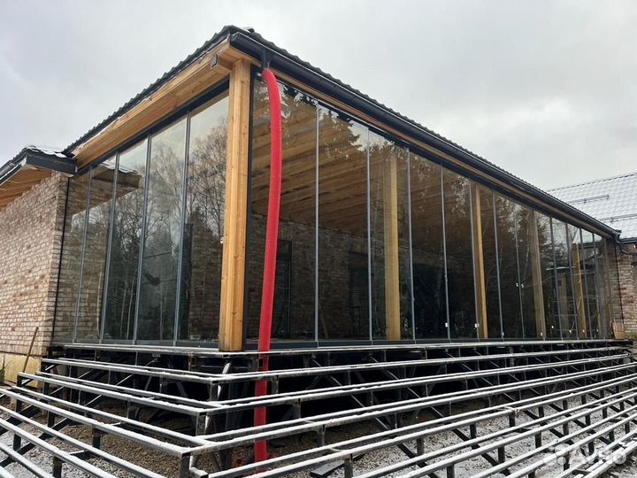 Безрамное остекление любые размеры