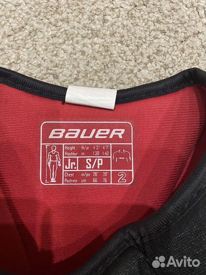 Нагрудник хоккейный bauer