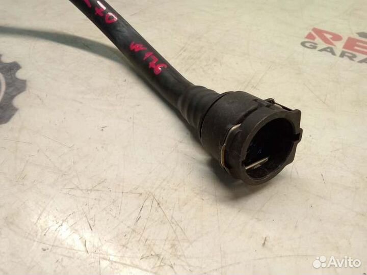 Трубка расширительного бачка Mercedes-Benz A-Class