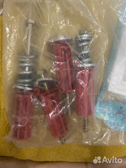 Транспортировочные болты для стиральной машины