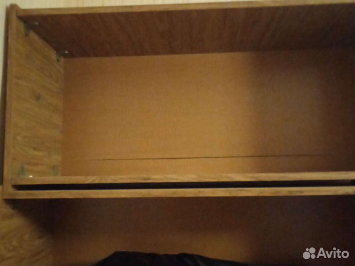 Полка книжная