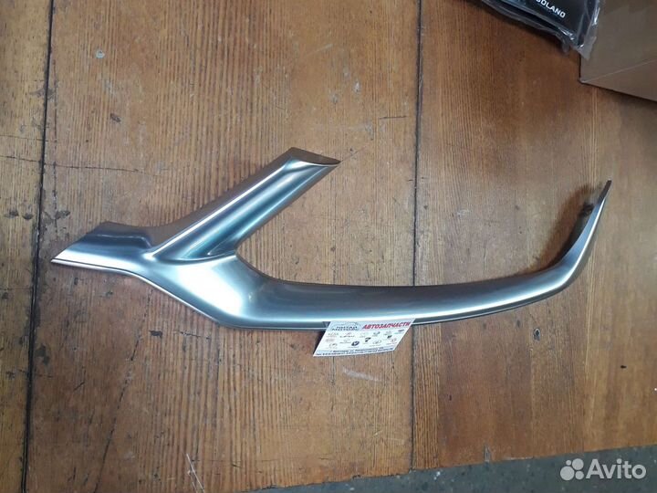 Накладка фары левая, правая Coolray (Джили Кулрей)