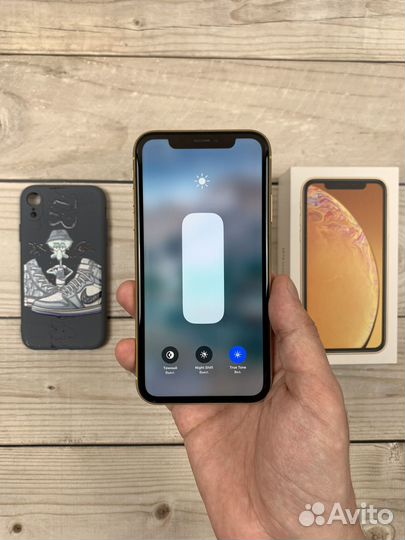 iPhone Xr, 128 ГБ