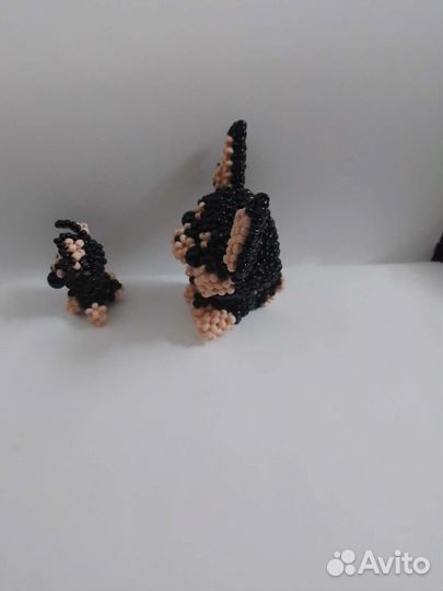 Амигуруми из бисера чихуахуа/доберман