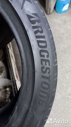 Bridgestone Potenza Sport 235/45 R18 98Y