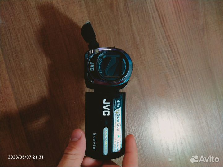 Видеокамера JVC GZ-MS215BE