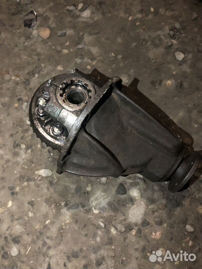 Редуктор 2107 06 01 03