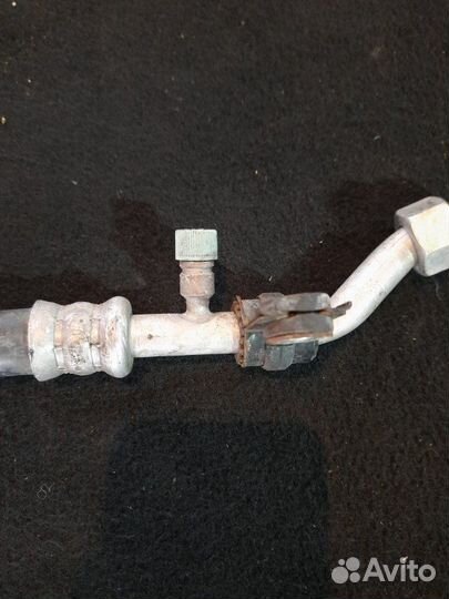 Трубка кондиционера Honda Civic 5D R18A2