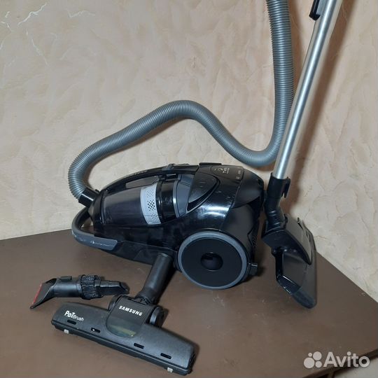 Пылесос Samsung SC8876