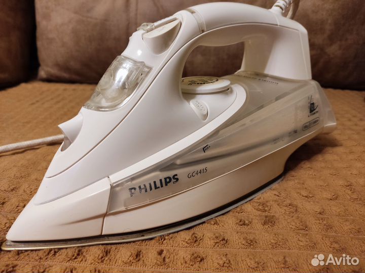 Утюг Philips GC4415