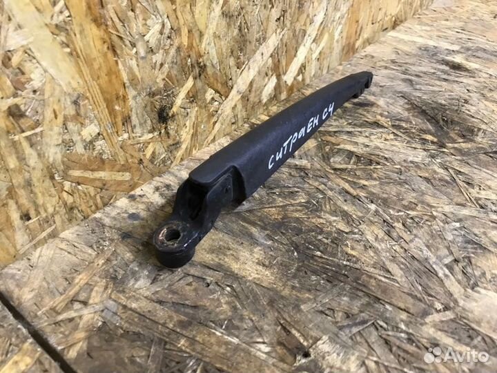 Поводок стеклоочистителя задний Citroen C4 хетчбек