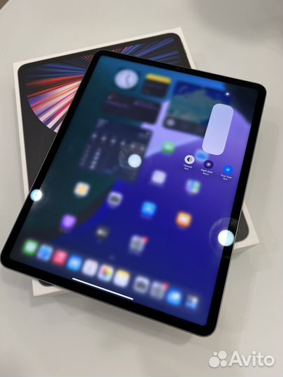 Apple iPad pro 12.9 2021 года