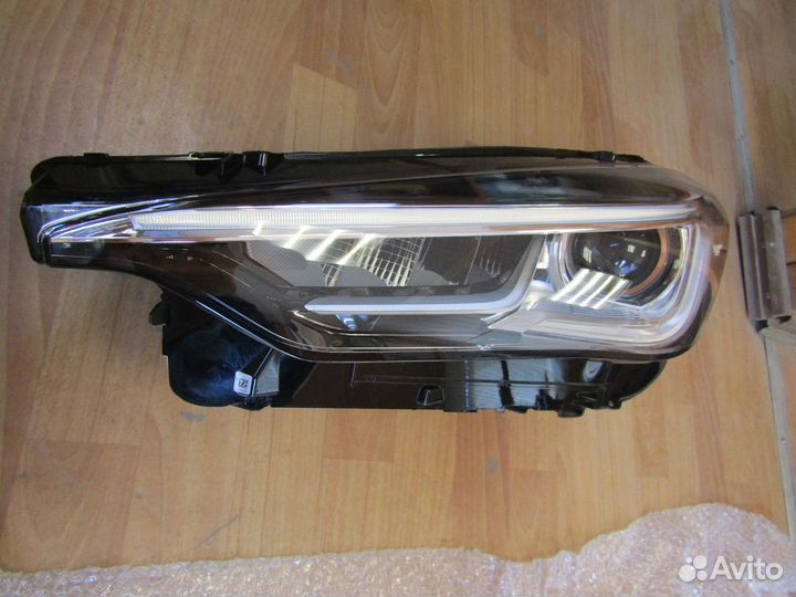 Фара левая Infiniti QX50