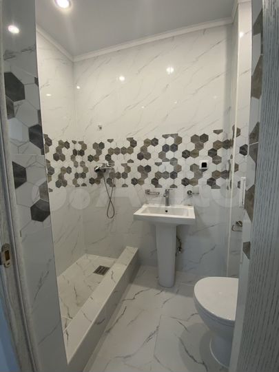 Гостиница, 400 м²