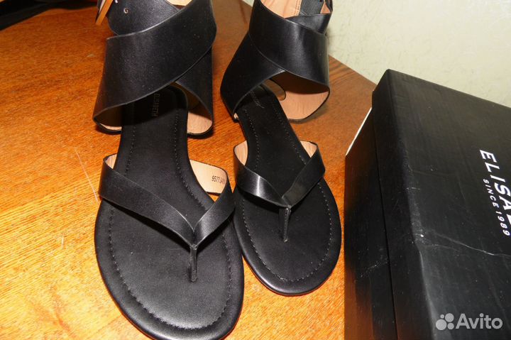 Сандалии женские