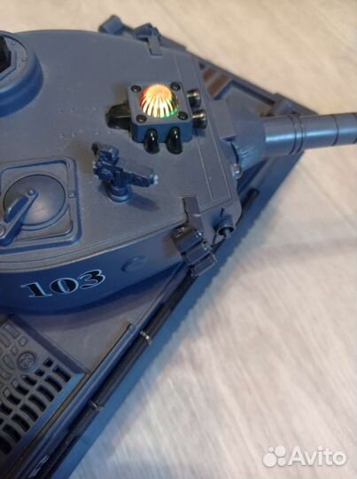 Танковый бой на радиоуправлении